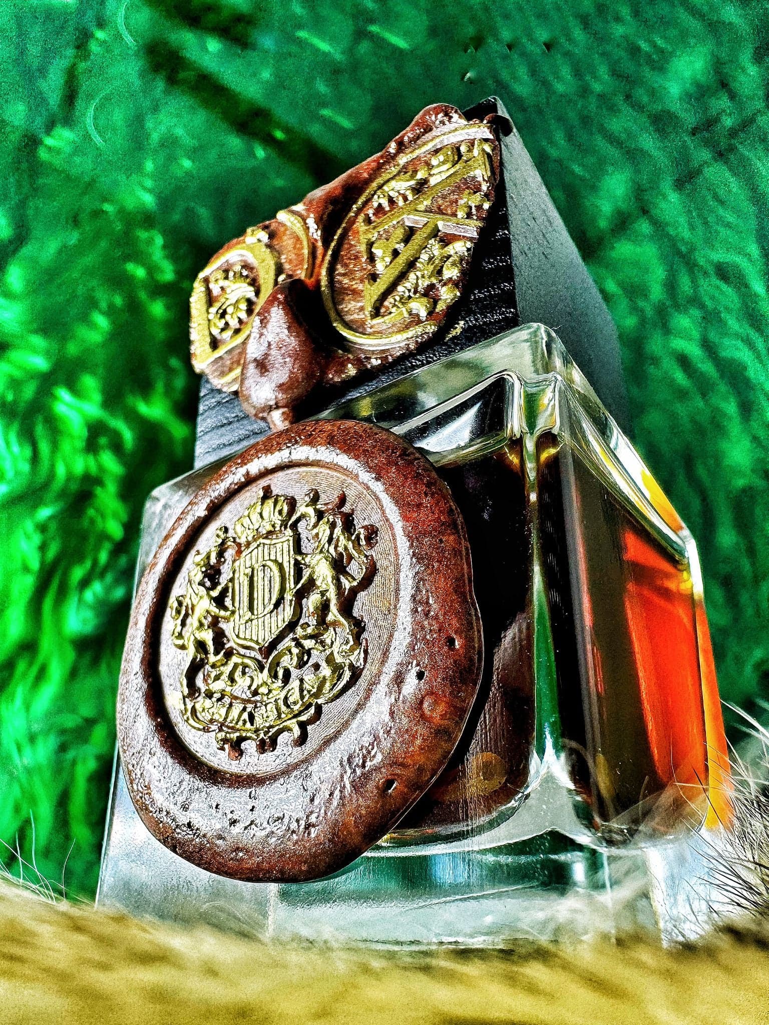Minty Midnight MusK
