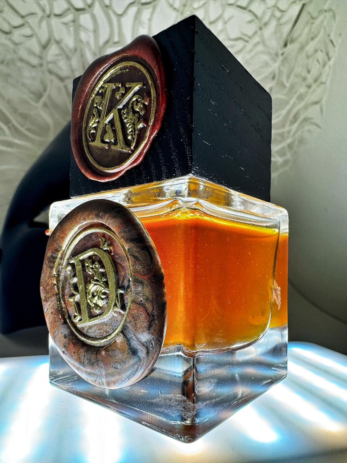 Aquilaria Floris Nigrum – Nische Niche Parfum Detail 2
