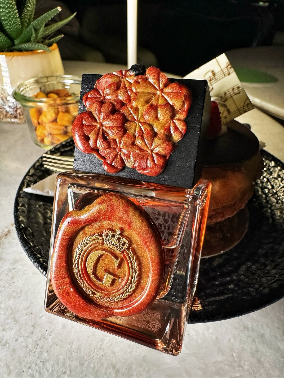 Patchouly Rouge — Duftkumpels Extrait de Parfum